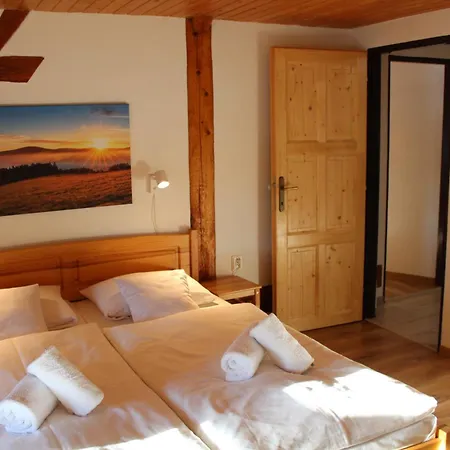 Pod Klepacem Apartment